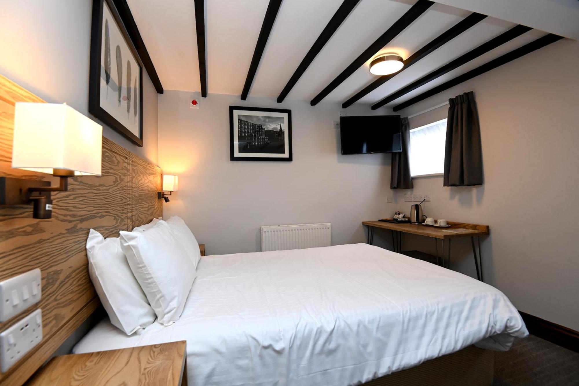 Swan, Thatcham By Marston'S Inns Buitenkant foto